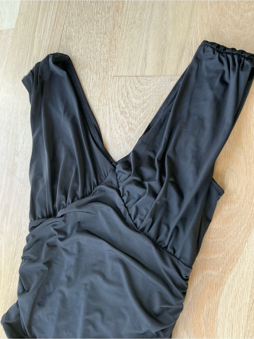 Express Body Contour V-Neck Empire Compression Black Bodysuit NWT Women’s Size S - Picture 4 of 8